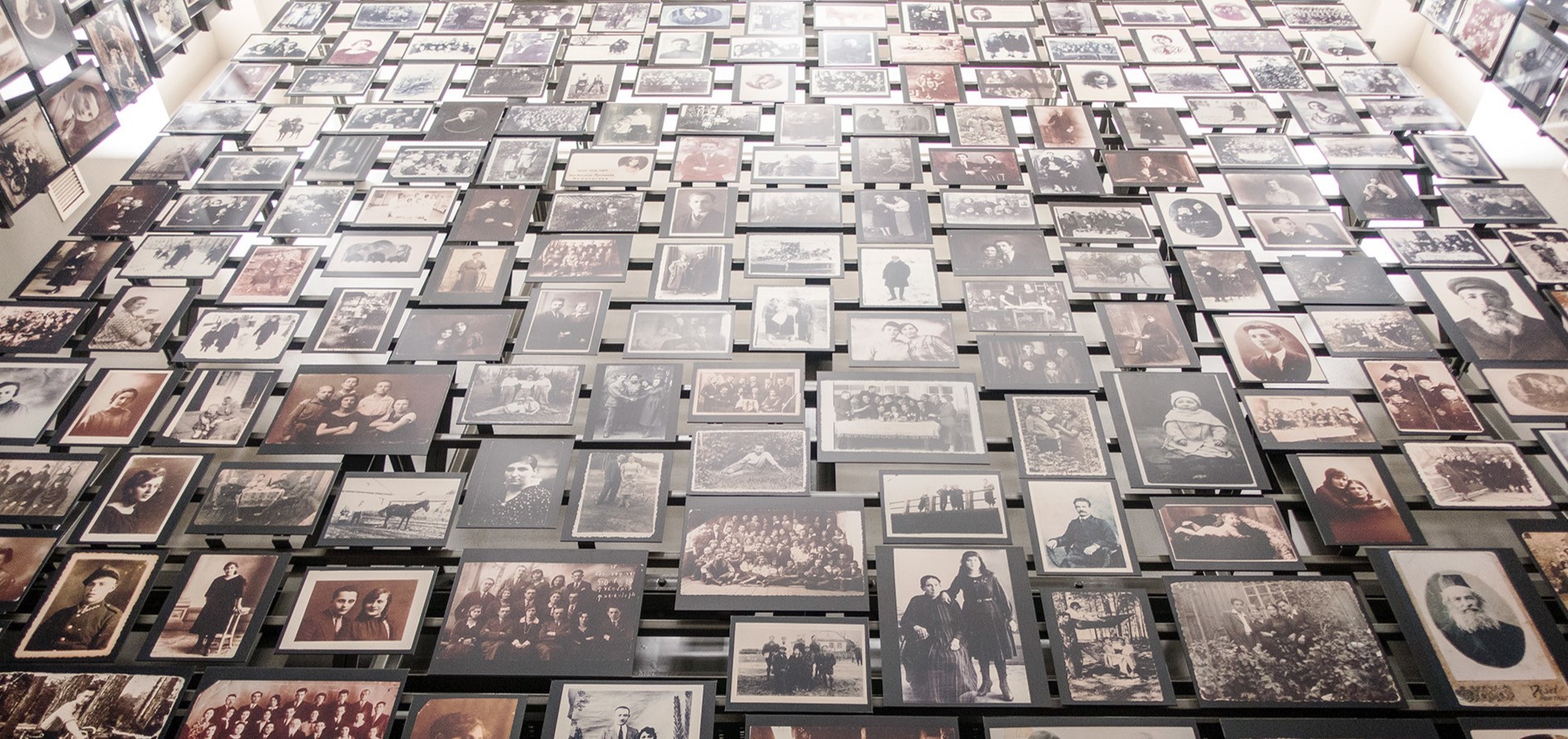 Tower of Faces US Holocaust Mueum